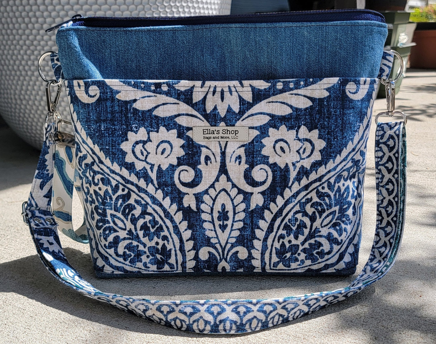 The Hillside Tote
